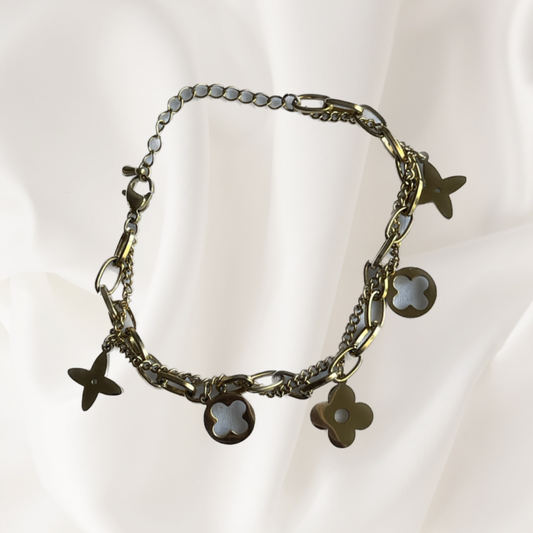 Anemone bracelet